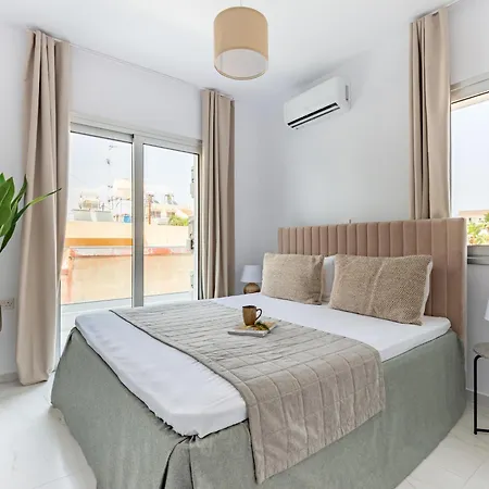 Sanders Cruise * Limassol