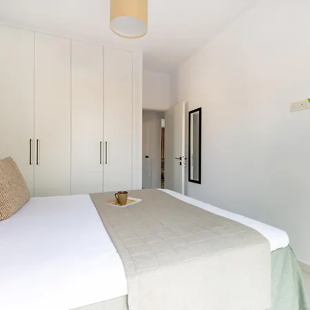 Sanders Cruise Διαμέρισμα