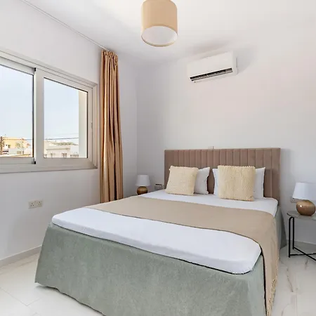 Sanders Cruise Apartament Limassol