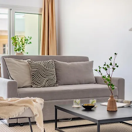 Sanders Cruise * Limisso