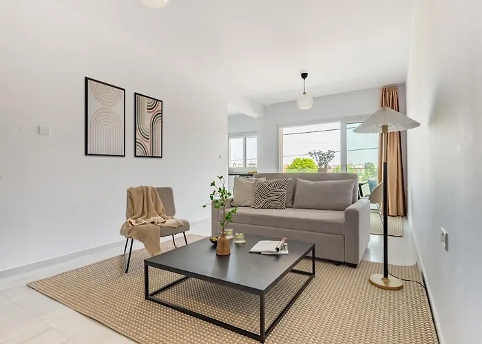 Daire Sanders Cruise Limasol